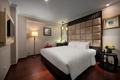 Chambre double Deluxe avec fenêtre intérieure — HOTEL du LAC Hanoi